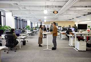 深圳四十岁女人脱发原因